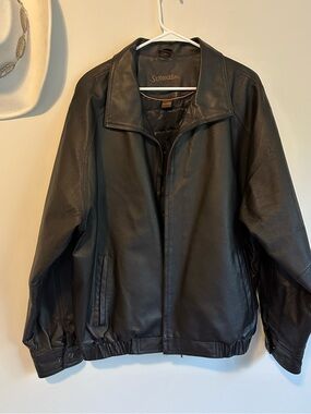 ST. JOHNS BAY | Men’s Genuine Leather Bomber Jacket